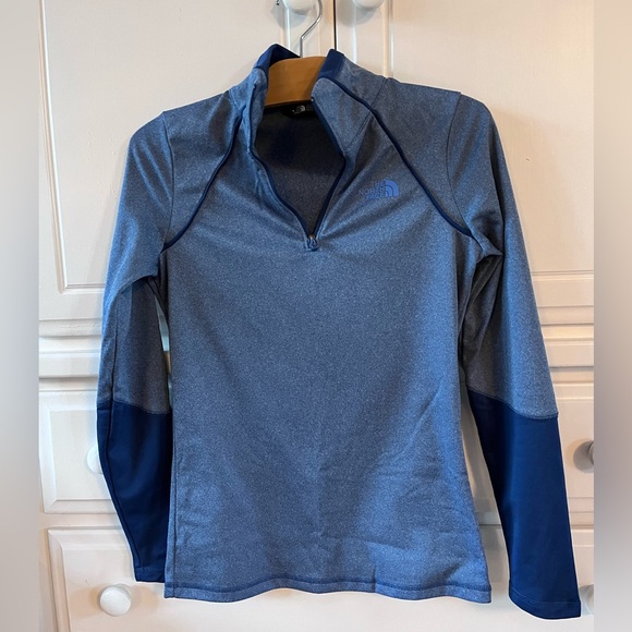 North Face Women’s 1/4 zip pullover sweater XS - Picture 2 of 8